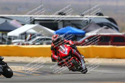 media/Apr-09-2022-SoCal Trackdays (Sat) [[c9e19a26ab]]/Turn 2 (1140am)/